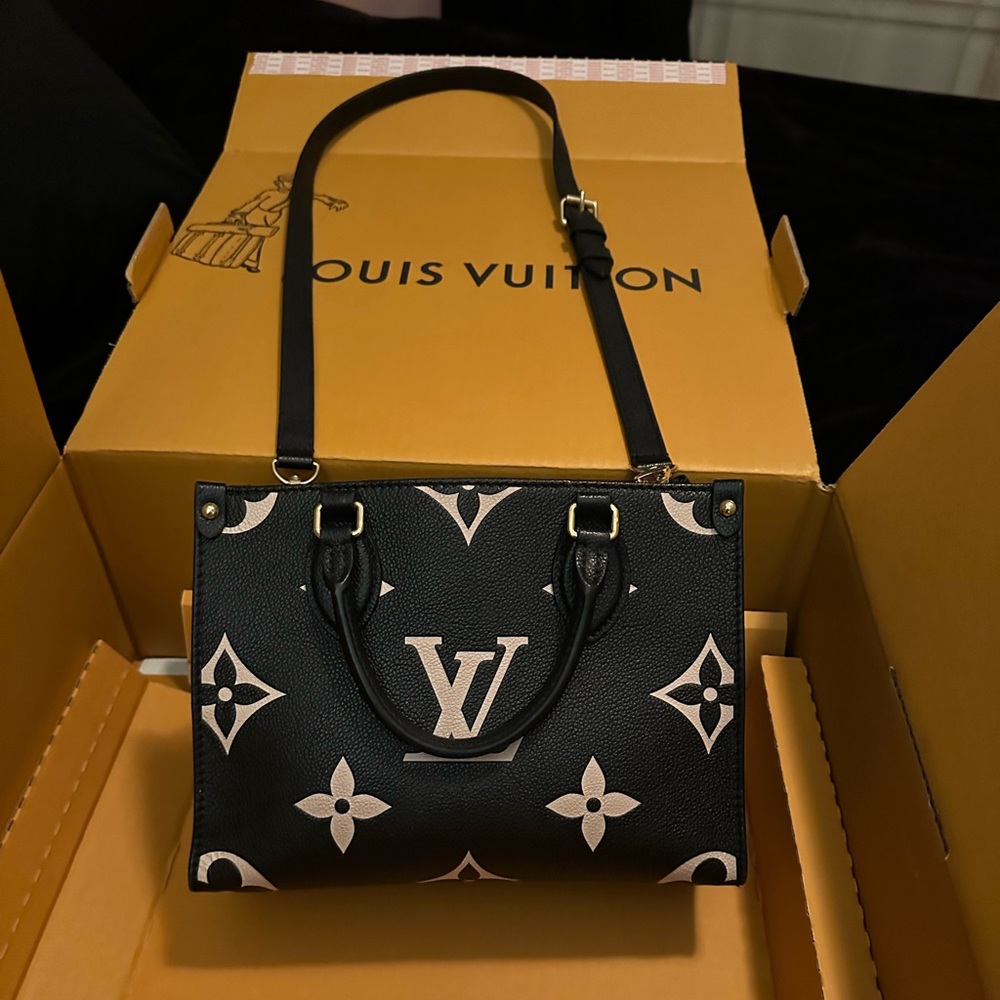 Authentic Louis Vuitton Bicolor PM Crossbody Tote